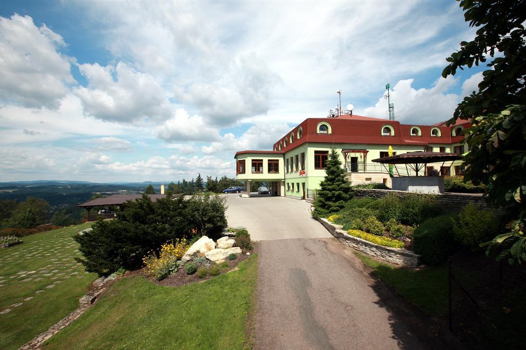 Wellness Hotel Vyhlidka Náchod Dış mekan fotoğraf