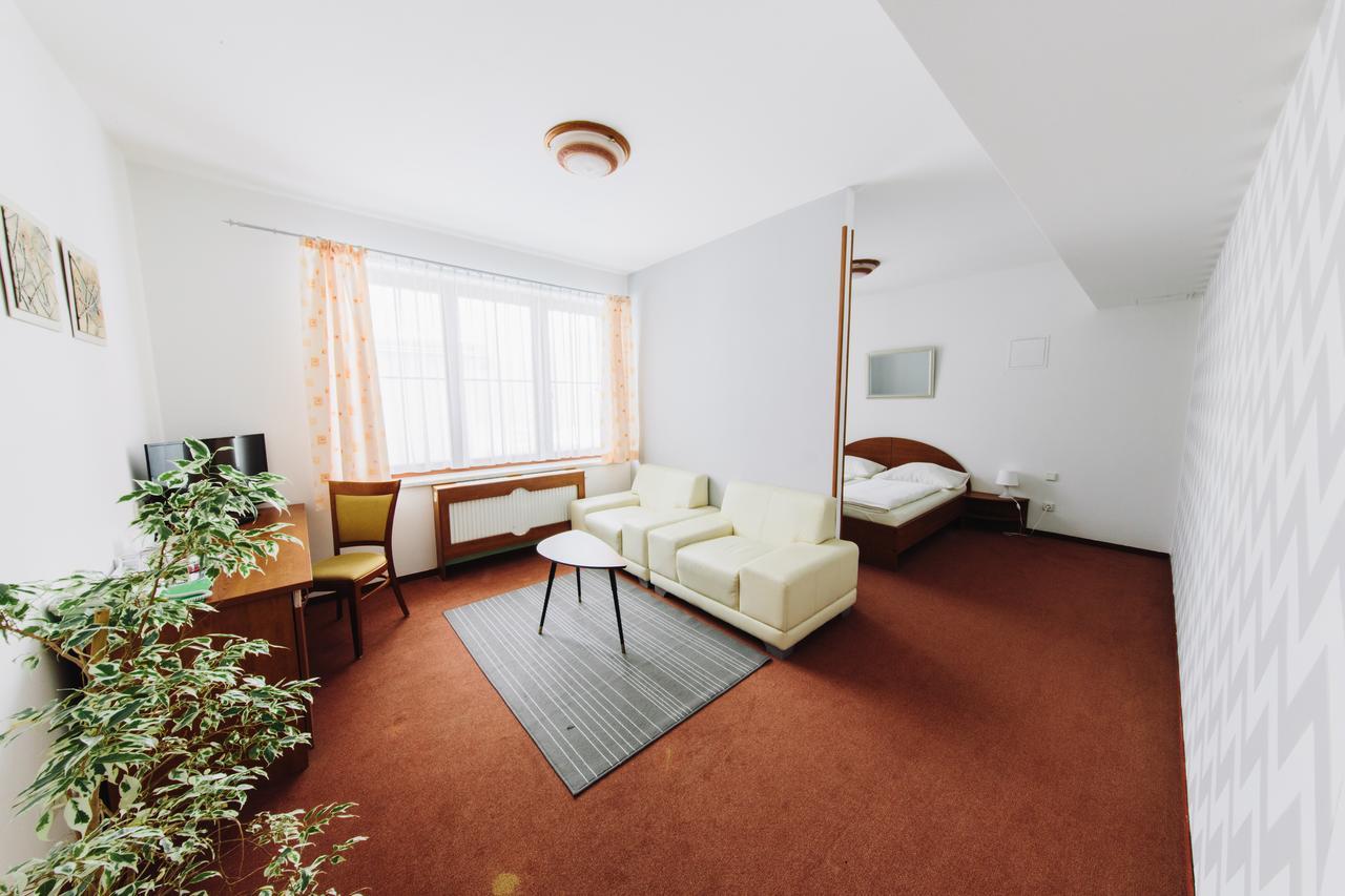 Wellness Hotel Vyhlidka Náchod Dış mekan fotoğraf