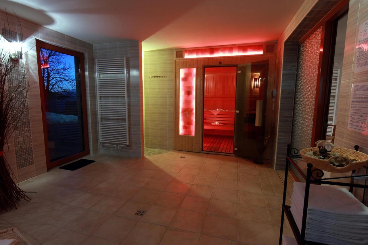 Wellness Hotel Vyhlidka Náchod Oda fotoğraf